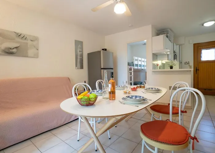 Des Calanques-1 By Interhome Appartement *