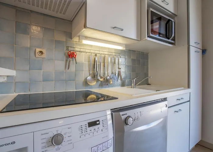 Des Calanques-1 By Interhome Saint Aygulf