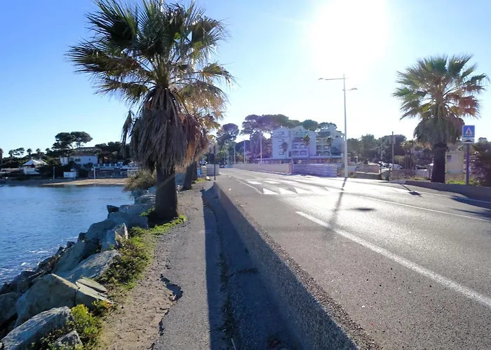Appartement Des Calanques-1 By Interhome Saint Aygulf